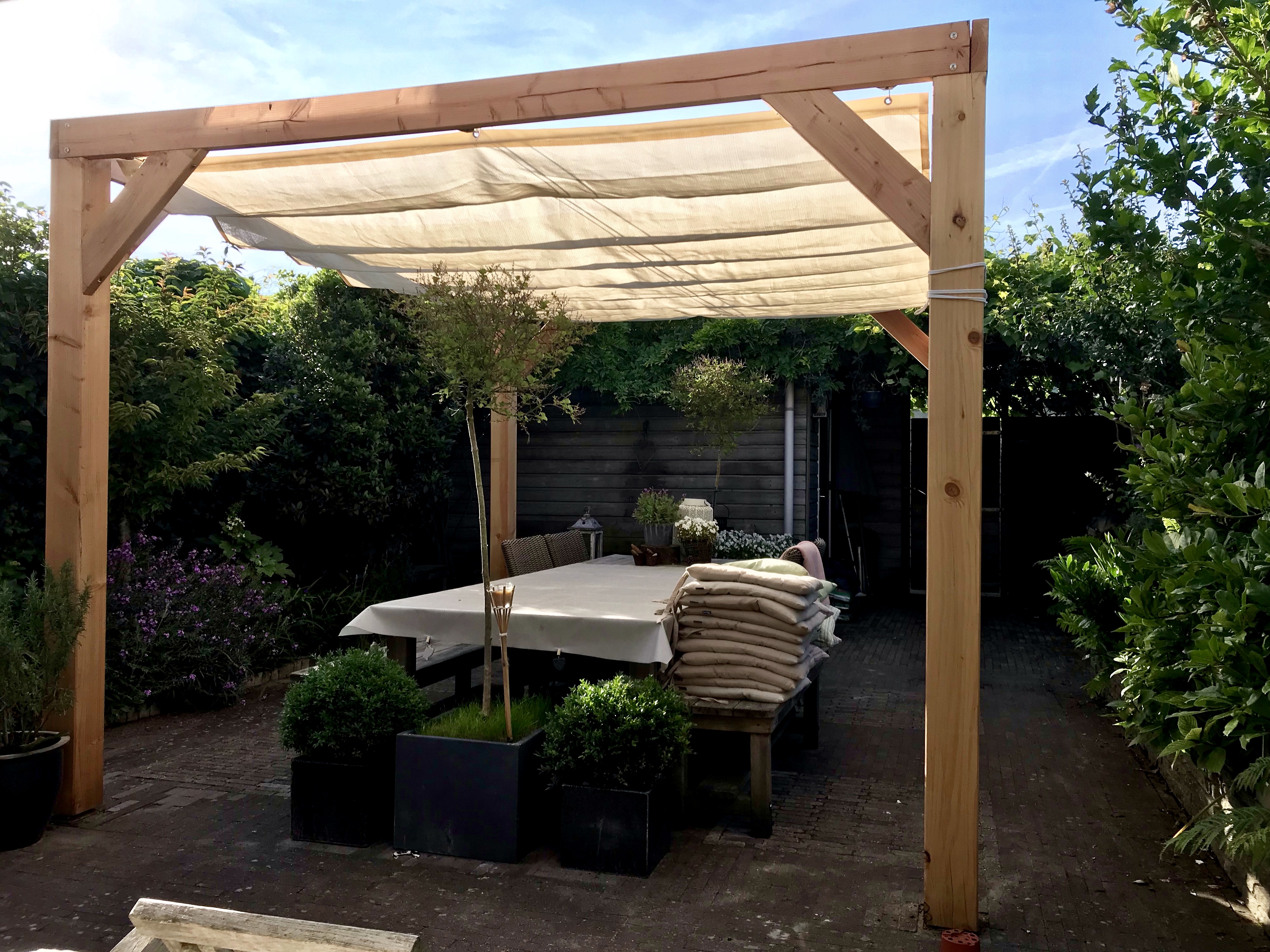 Pergola 500x324 WimWood